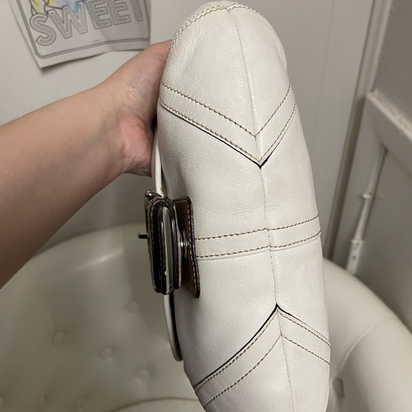 SOLD - Picture 4 of 9